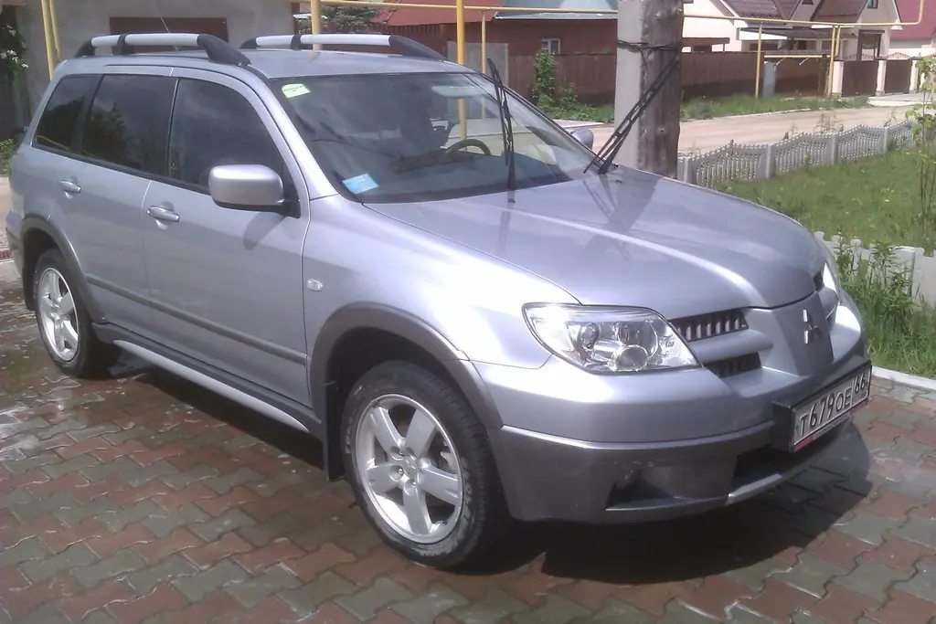 mitsubishi outlander отзывы 2003 2004