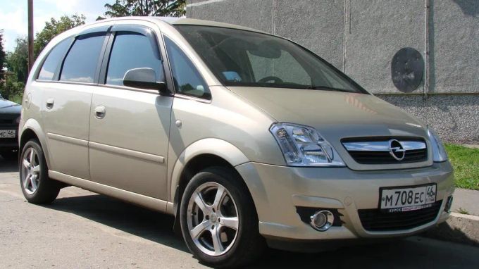 Opel Meriva , бензин, 1600 куб.см, ХЕР 105 л.с. - отзыв владельца