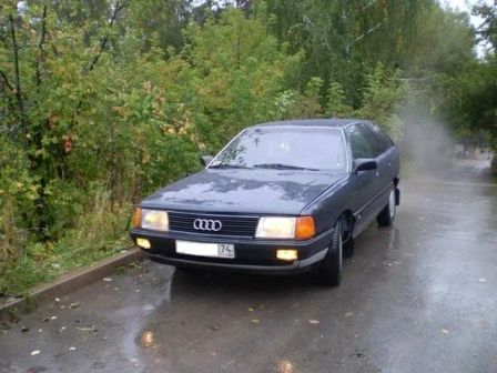 Audi 100 1990 - отзыв владельца