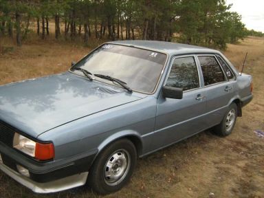 Audi 80 1986   |   21.01.2010.