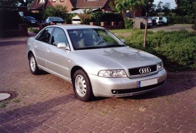 Audi A4 1999   |   07.09.2010.