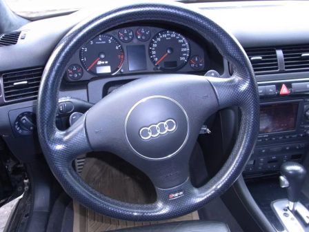 Audi RS6 2003 - отзыв владельца