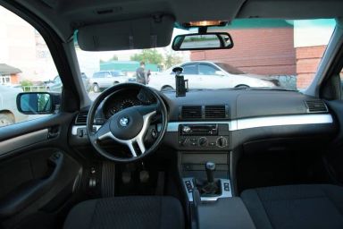 BMW 3-Series 2001   |   26.10.2011.