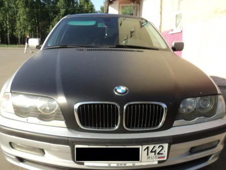 BMW 3-Series 2001 - отзыв владельца
