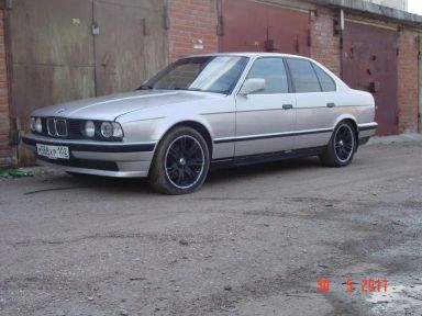 BMW 5-Series, 0