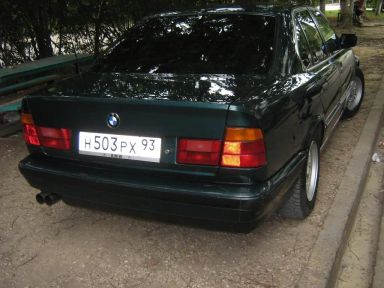 BMW 5-Series 1991   |   12.09.2011.