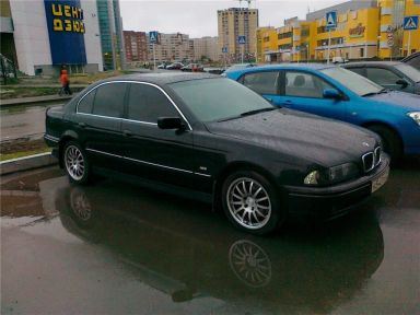 BMW 5-Series 1998   |   23.01.2012.