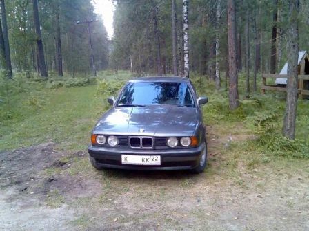 BMW 5-Series 1988 - отзыв владельца