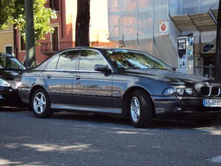BMW 5-Series  - отзыв владельца