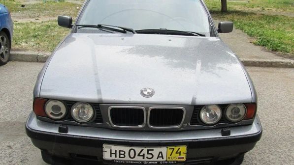 BMW 5-Series 1994 - отзыв владельца