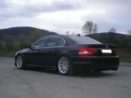BMW 7-Series 2004 - отзыв владельца