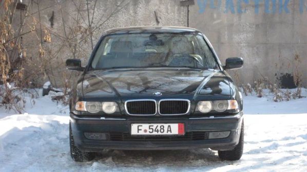 BMW 7-Series 2001 -  