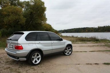 BMW X5, 2001