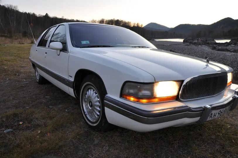 Buick Roadmaster 1993