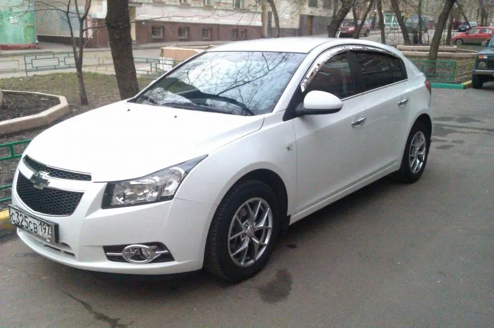 Cruze 12. Шевроле Круз 12 года. Круз 12 год. Chevrolet Cruze двенадцатого года.