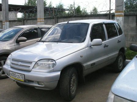 Chevrolet Niva 2004 -  
