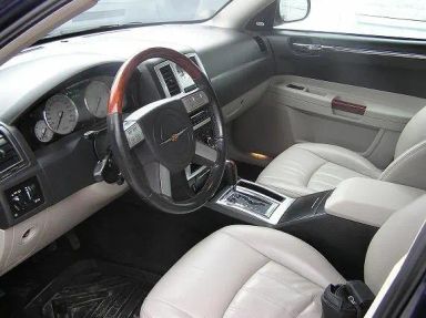 Chrysler 300C, 2005