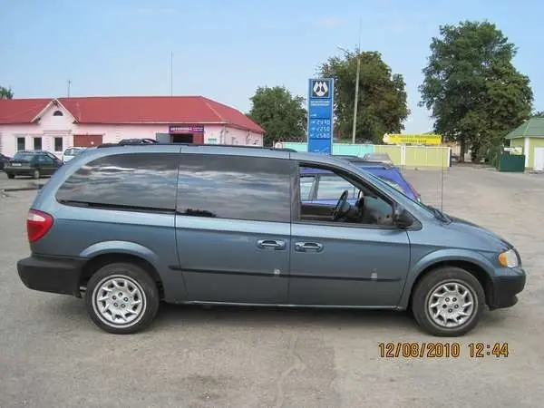 Dodge Caravan 2001 Года Купить