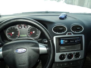 Ford Focus 2006   |   29.02.2012.