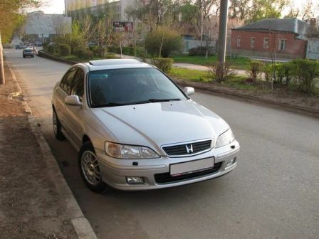 Honda Accord 2000 -  