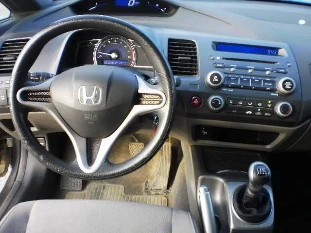 Honda civic 2008 интерьер