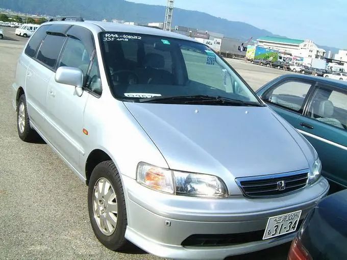 Хонда одиссей 1998. Honda Odyssey 1998. Хонда Одиссей 98. Хонда Одиссей 98 года.