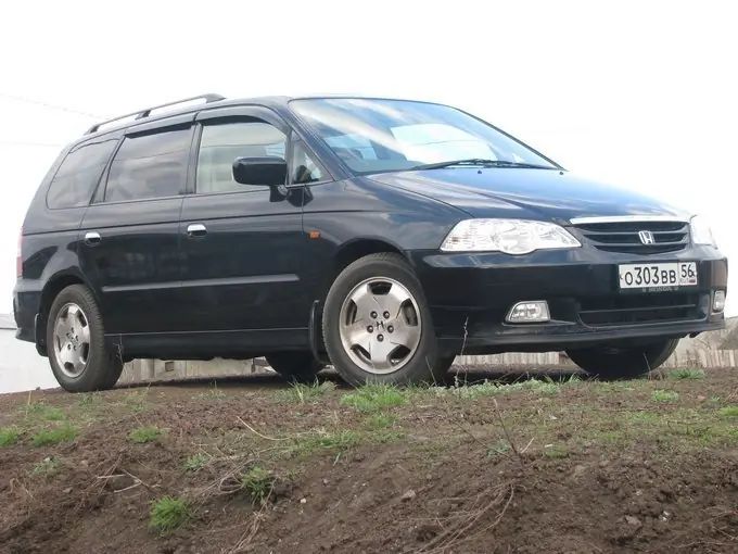 Хонда одиссей 2001. Хонда Одиссей 2001 год. Хонда Одиссей 2001 отзывы. Honda Odyssey foto 2001 чёрный заводской.