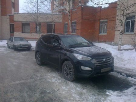 Hyundai Santa Fe 2012 - отзыв владельца