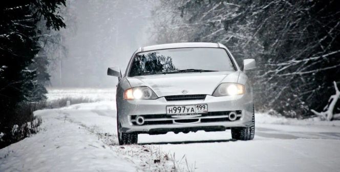 Hyundai Tiburon 2003 -  