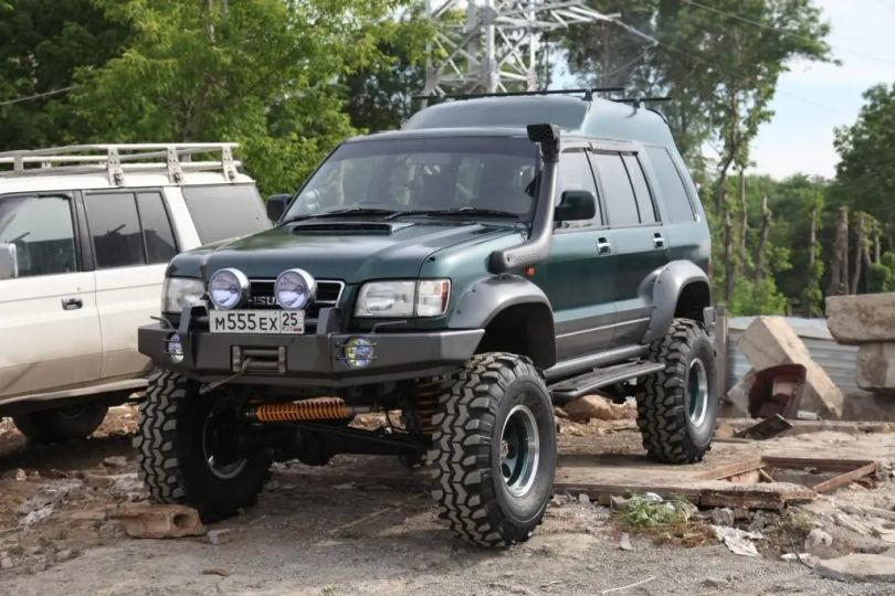 Isuzu Bighorn off Road