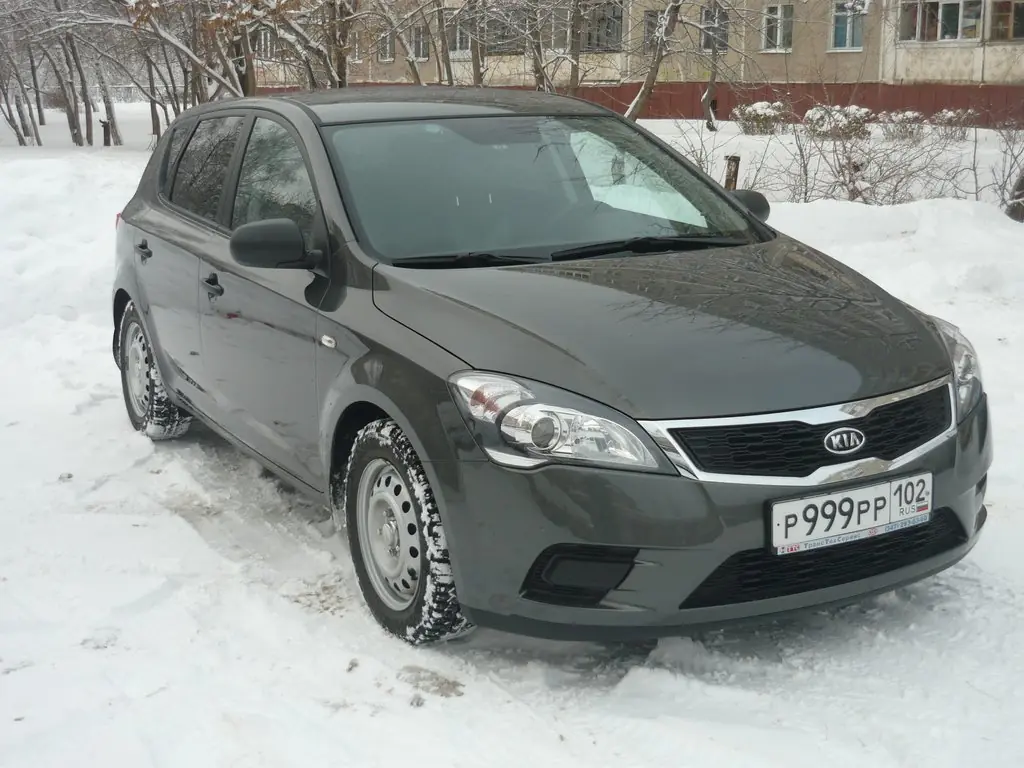 Kia Ceed – Цены и комплектации – Купить хэтчбек Киа Сид – Официальный сайт Kia в России