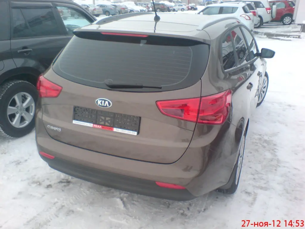 Kia Ceed 12 года, 1.6 литра, Хотел было написать отзыв о своем новом ТС  сразу после покупки, акпп, Sand Track, Алтай, Барнаул, двигатель G4FG 129  л.с.