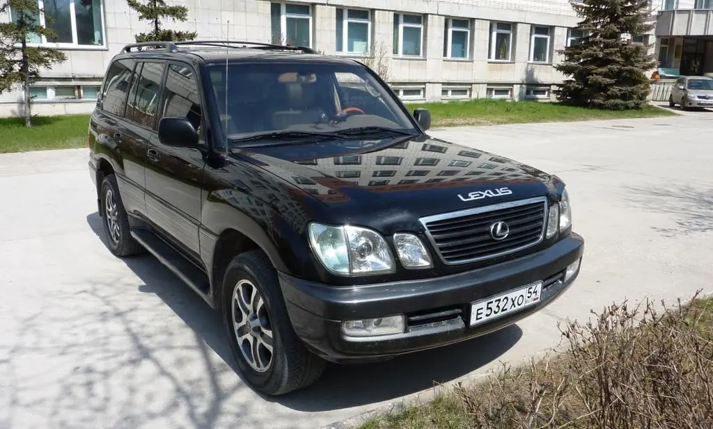 Vgrs lexus lx470 горит