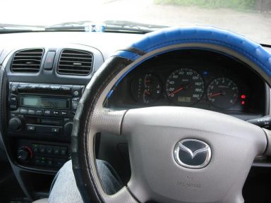 Mazda Demio 2002   |   20.12.2009.