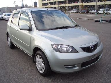 Mazda Demio, 2003