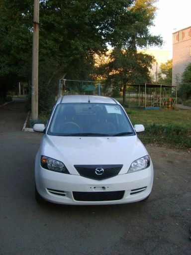 Mazda Demio, 2002