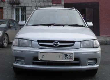Mazda Demio 1999   |   12.10.2011.