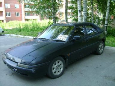 Mazda Familia, 1991