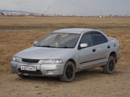 Mazda Familia 1996 -  