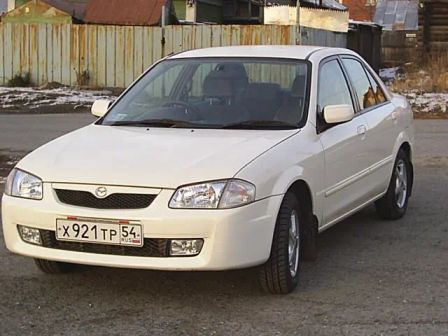 Mazda Familia 2000 -  