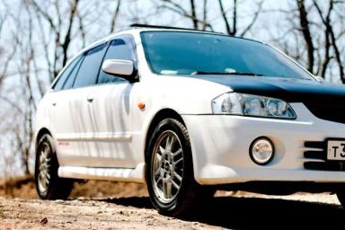 Mazda Familia S-Wagon, 2000