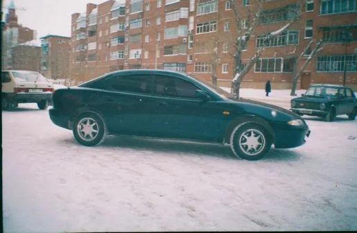 Mazda Lantis 1994 -  
