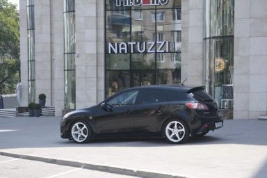 Mazda Mazda3, 2010