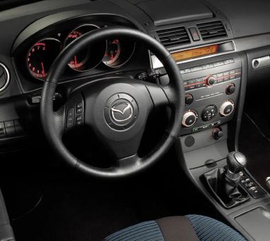 Mazda Mazda3 2007 отзыв автора | Дата публикации 04.11.2012.