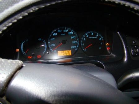 Mazda MPV 2003 - отзыв владельца