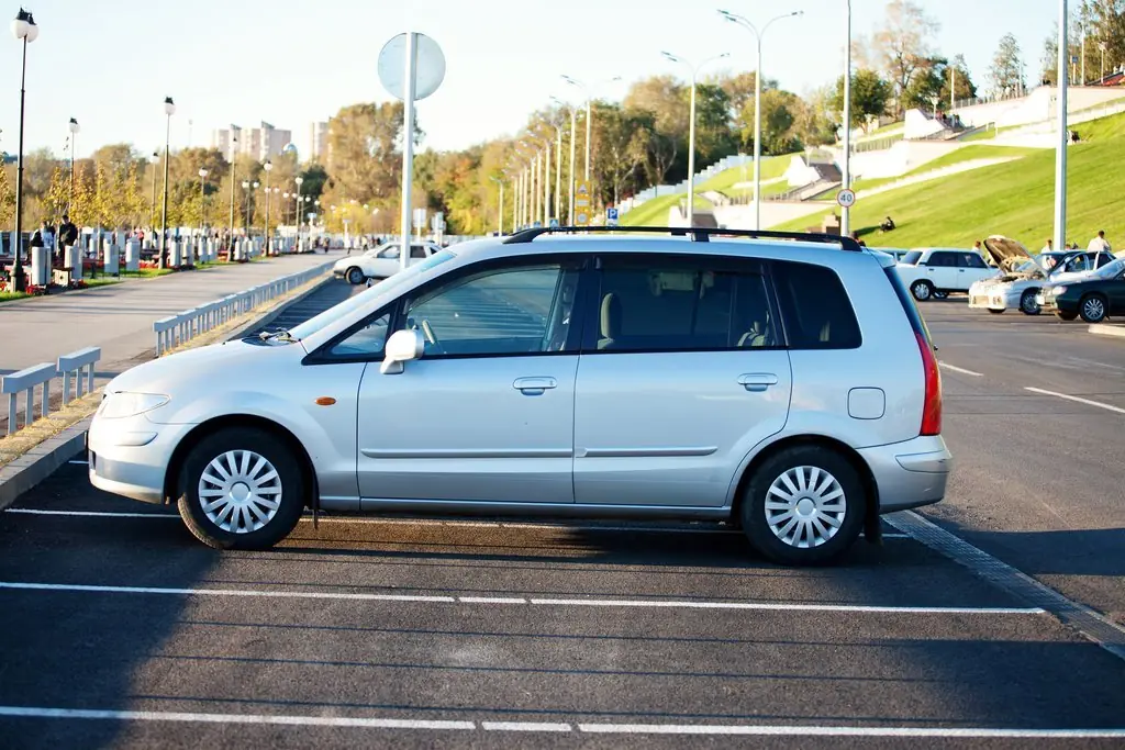 mazda premacy, 2000 год mazda premacy, 2000 год