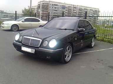 Mercedes-Benz E-Class, 1996