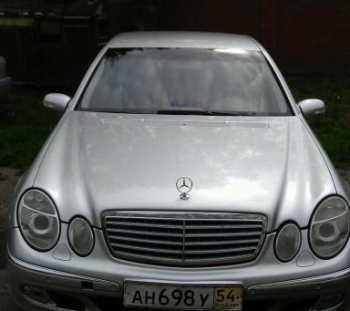 Mercedes-Benz E-Class, 2002