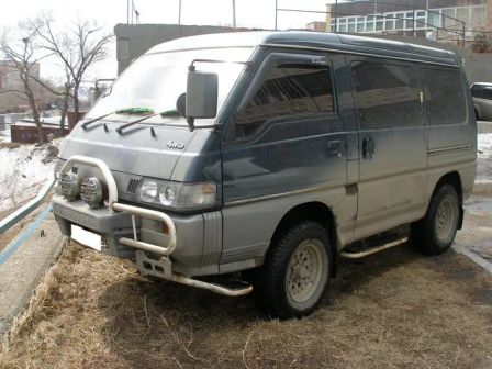Mitsubishi Delica 1991 -  