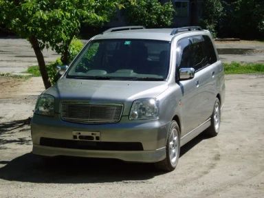 Mitsubishi Dion, 2000